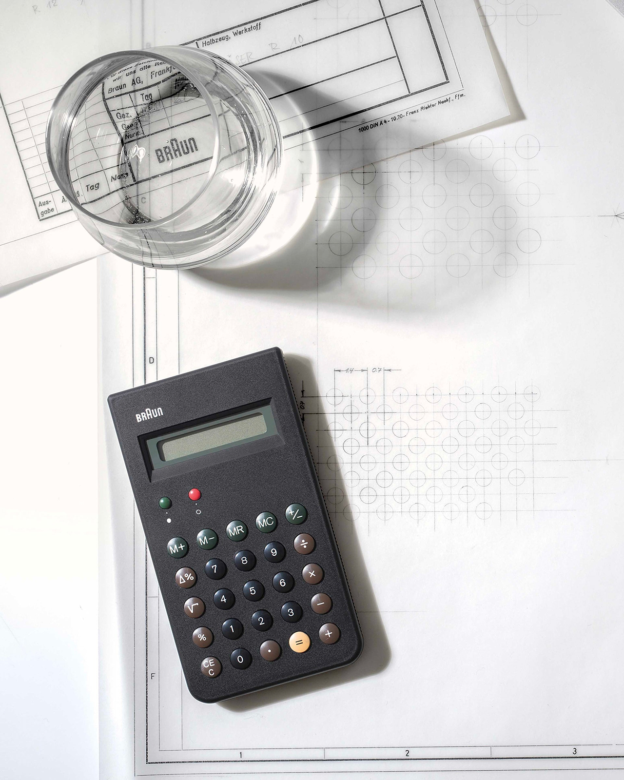 ＜BRAUN＞電卓