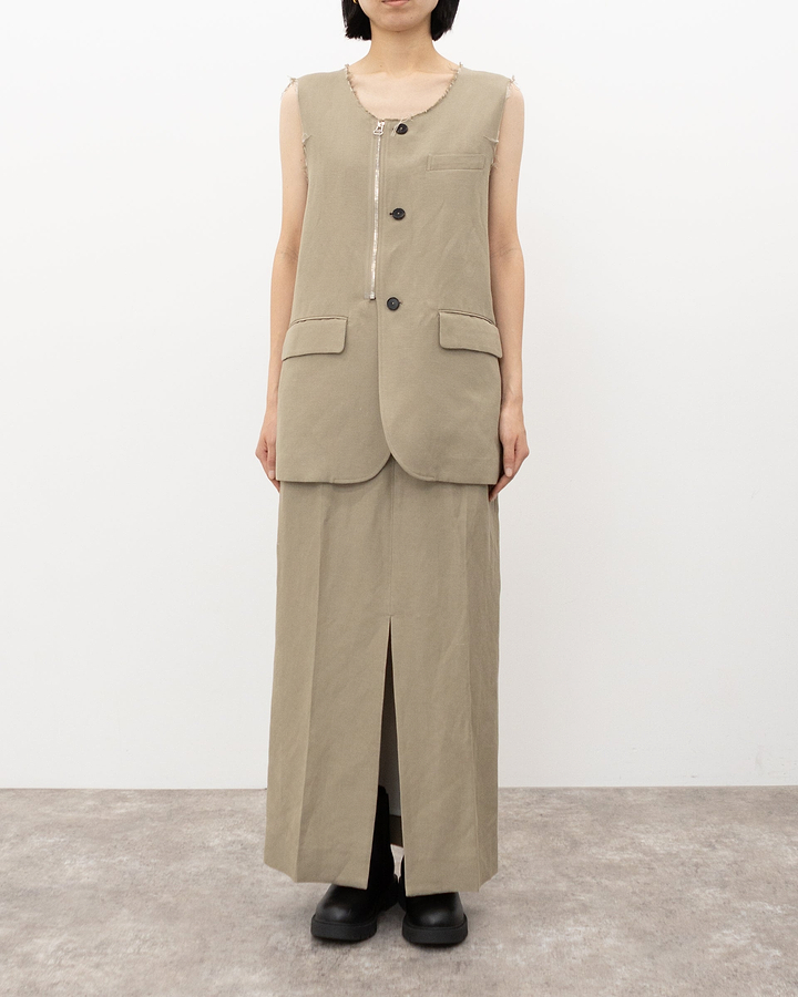着用サイズ：38（身長160cm）