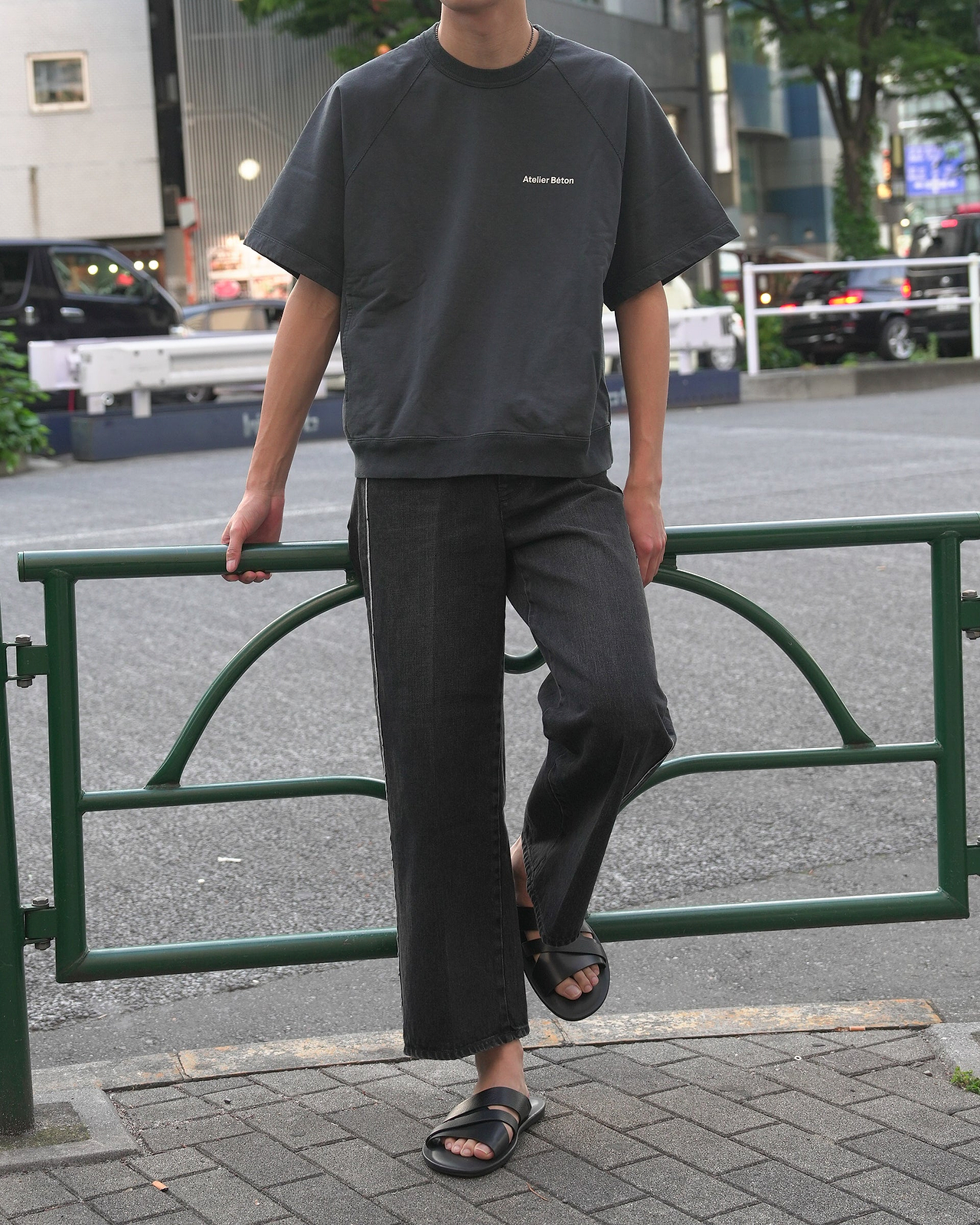 スタッフスナップ（着用サイズ2／身長180cm）