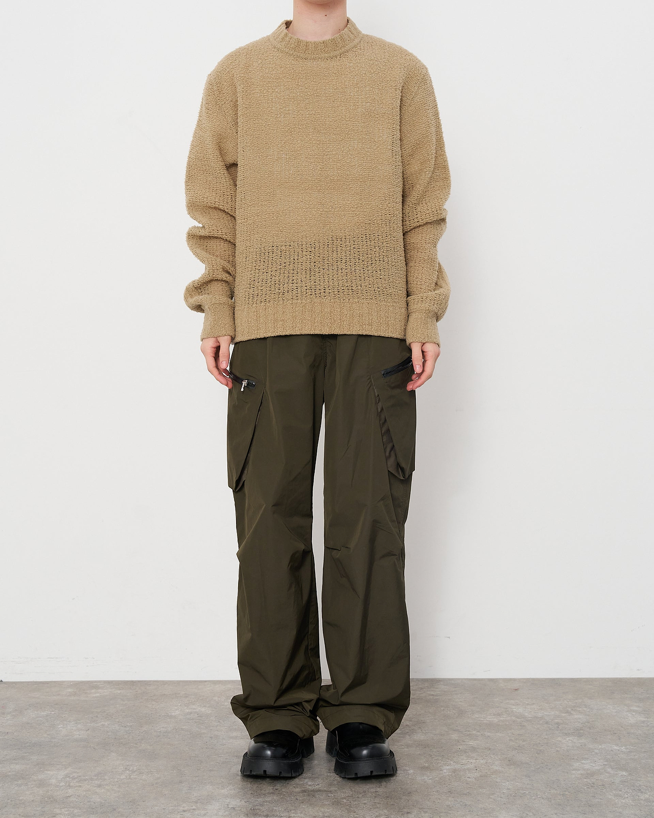 着用サイズ2／身長176cm