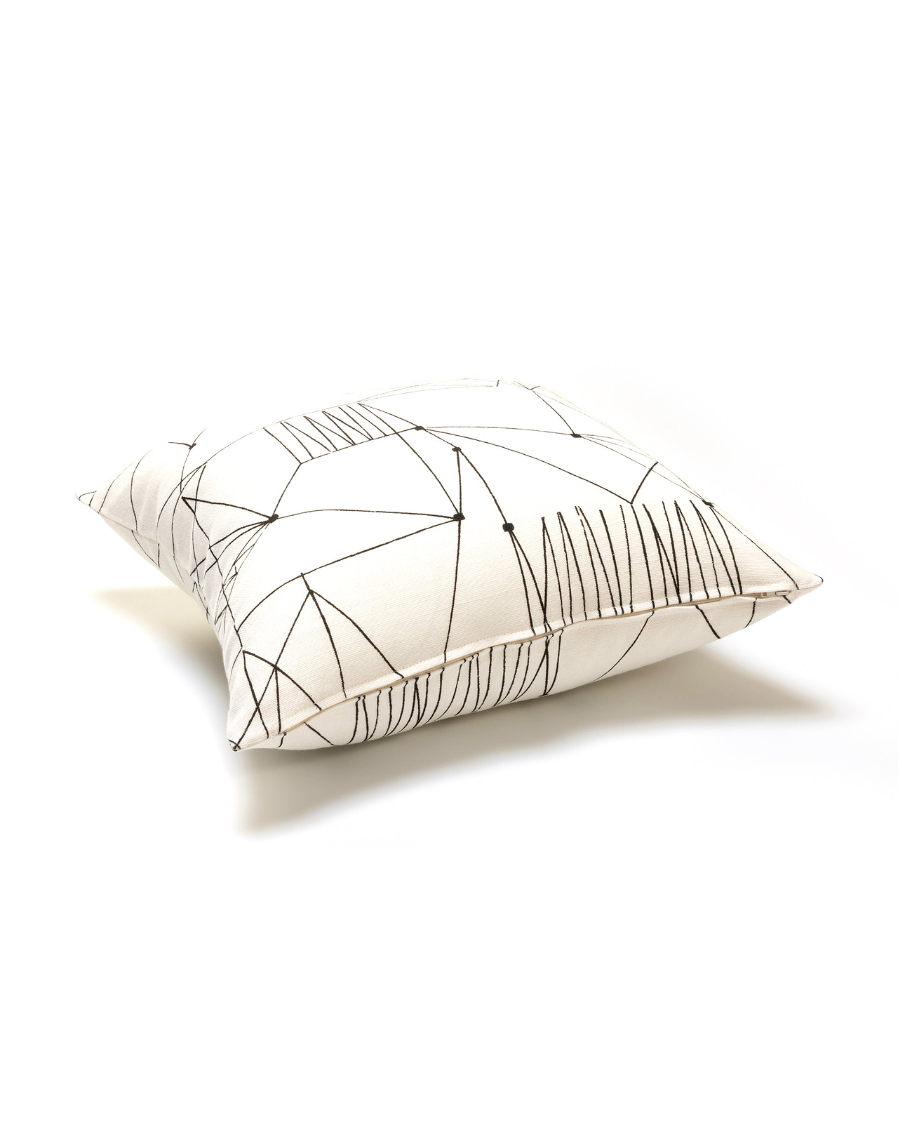 ＜ルシエン・デイ＞ファブリックコレクション クッションカバー カリックス