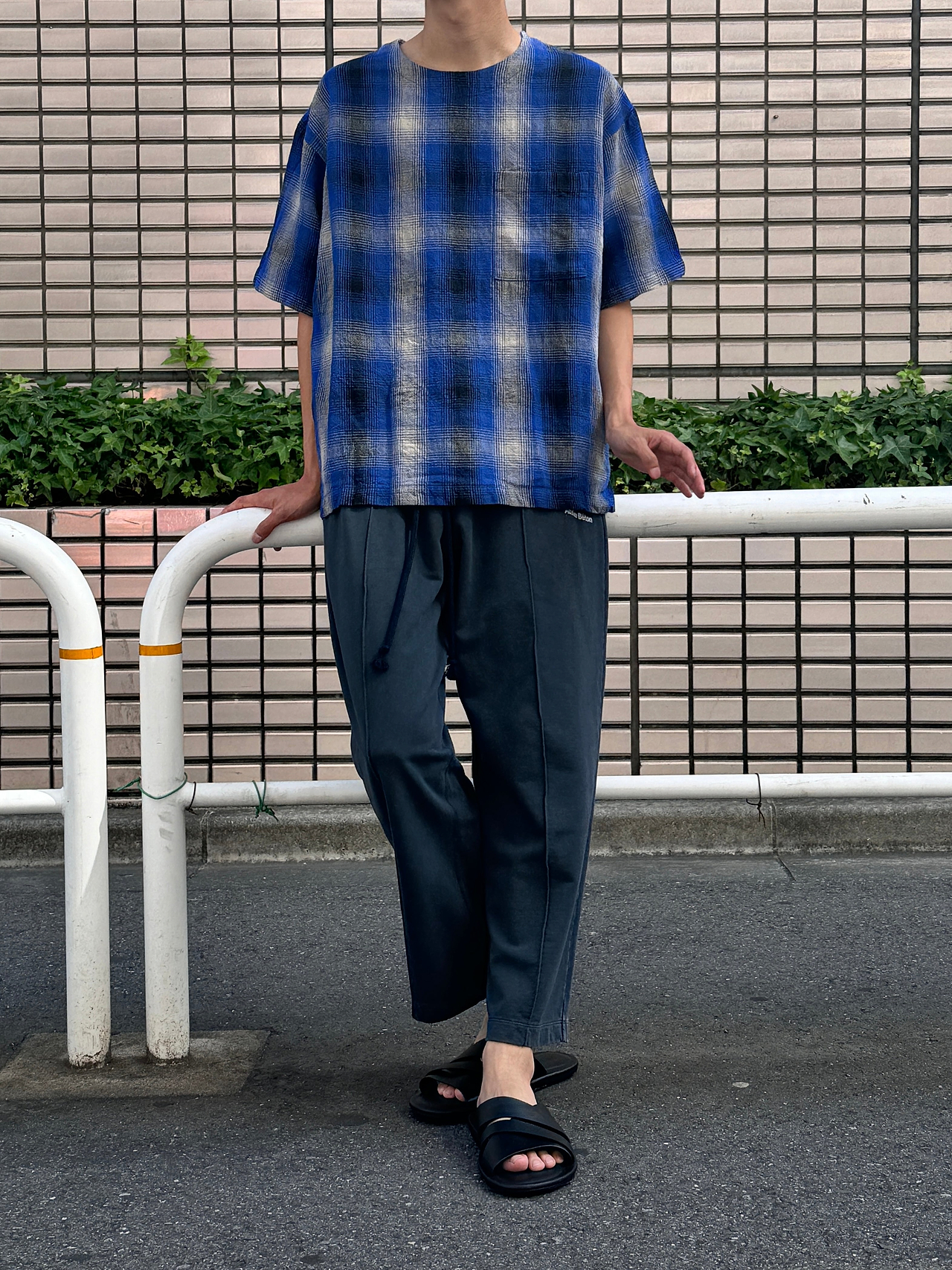 スタッフスナップ（着用サイズ2／身長180cm）
