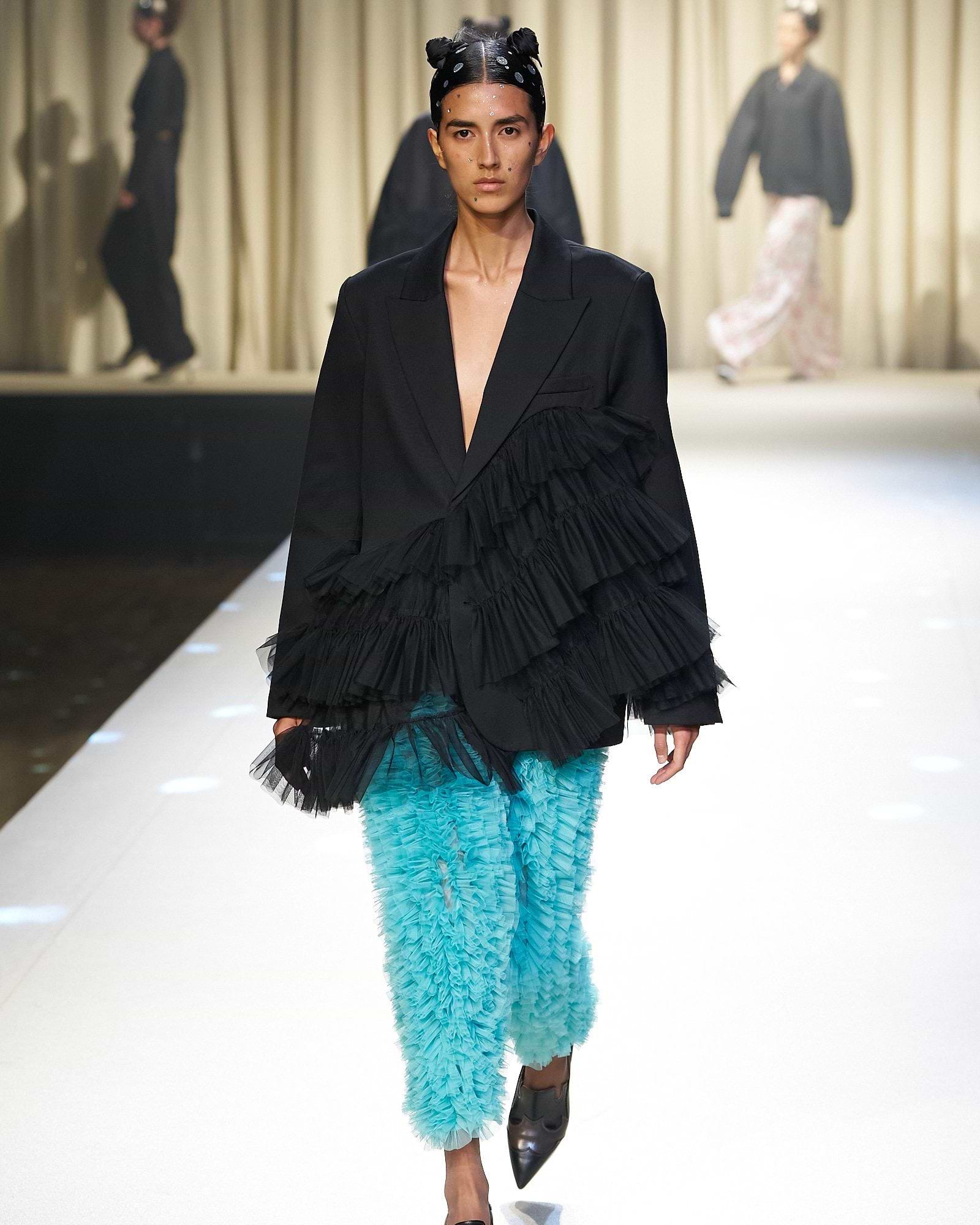 【25AW】チュールブレザー