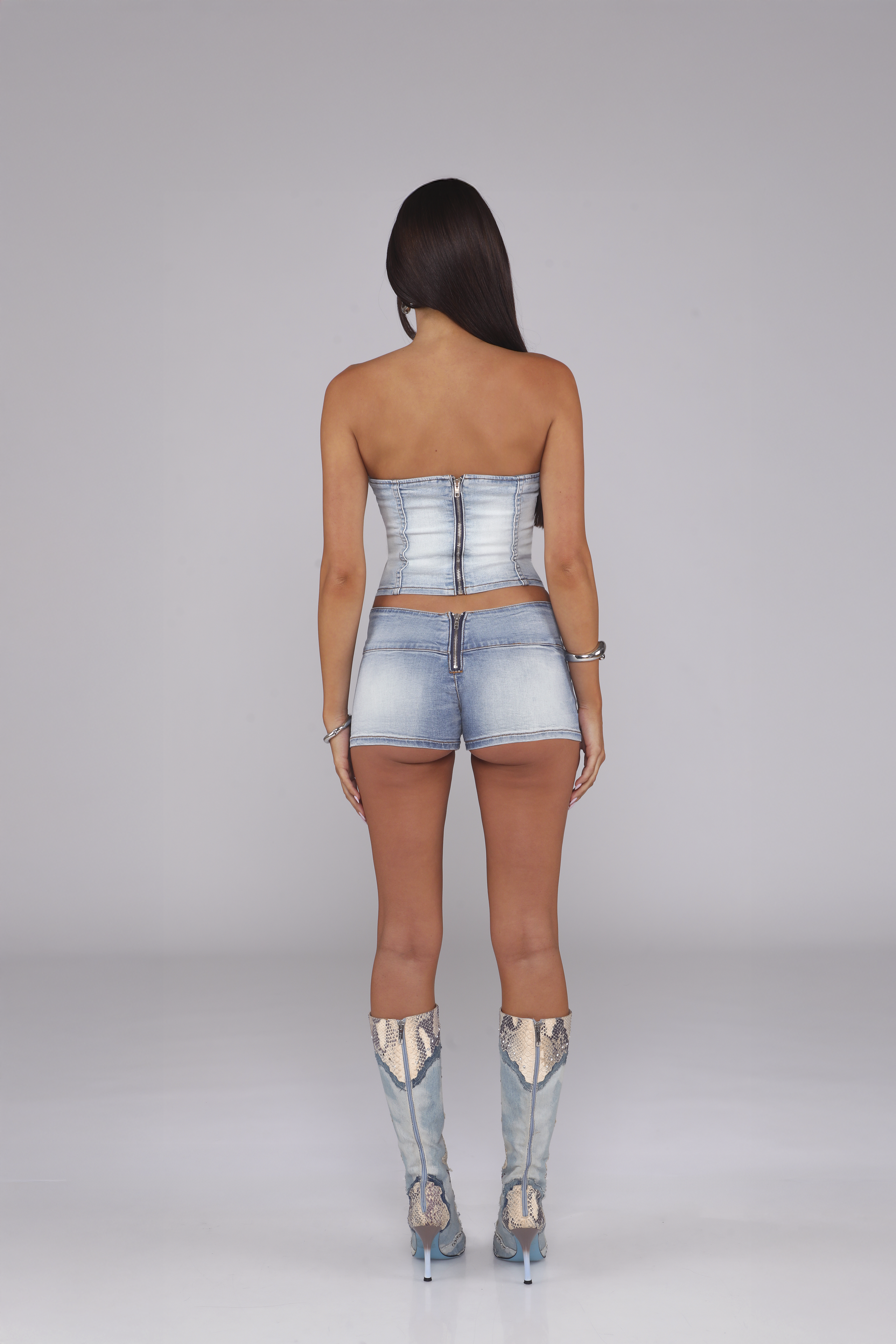 SIENA SHORT / CLOUD 9