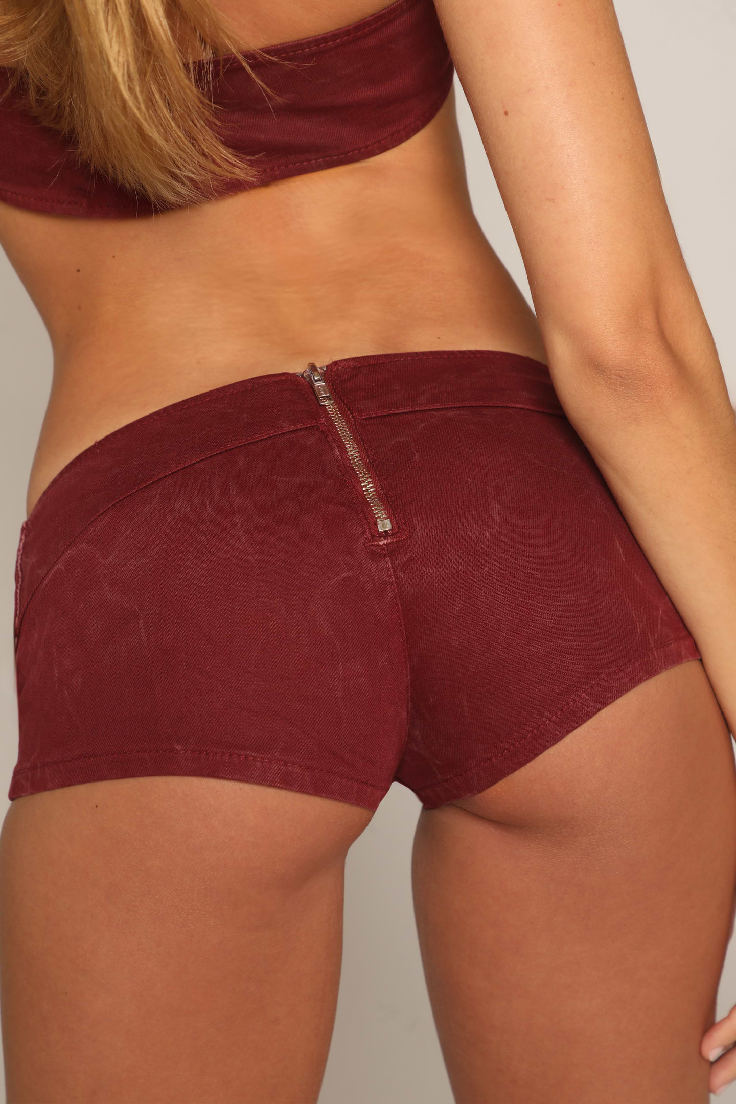 CYNDI MICRO SHORT / VELVET