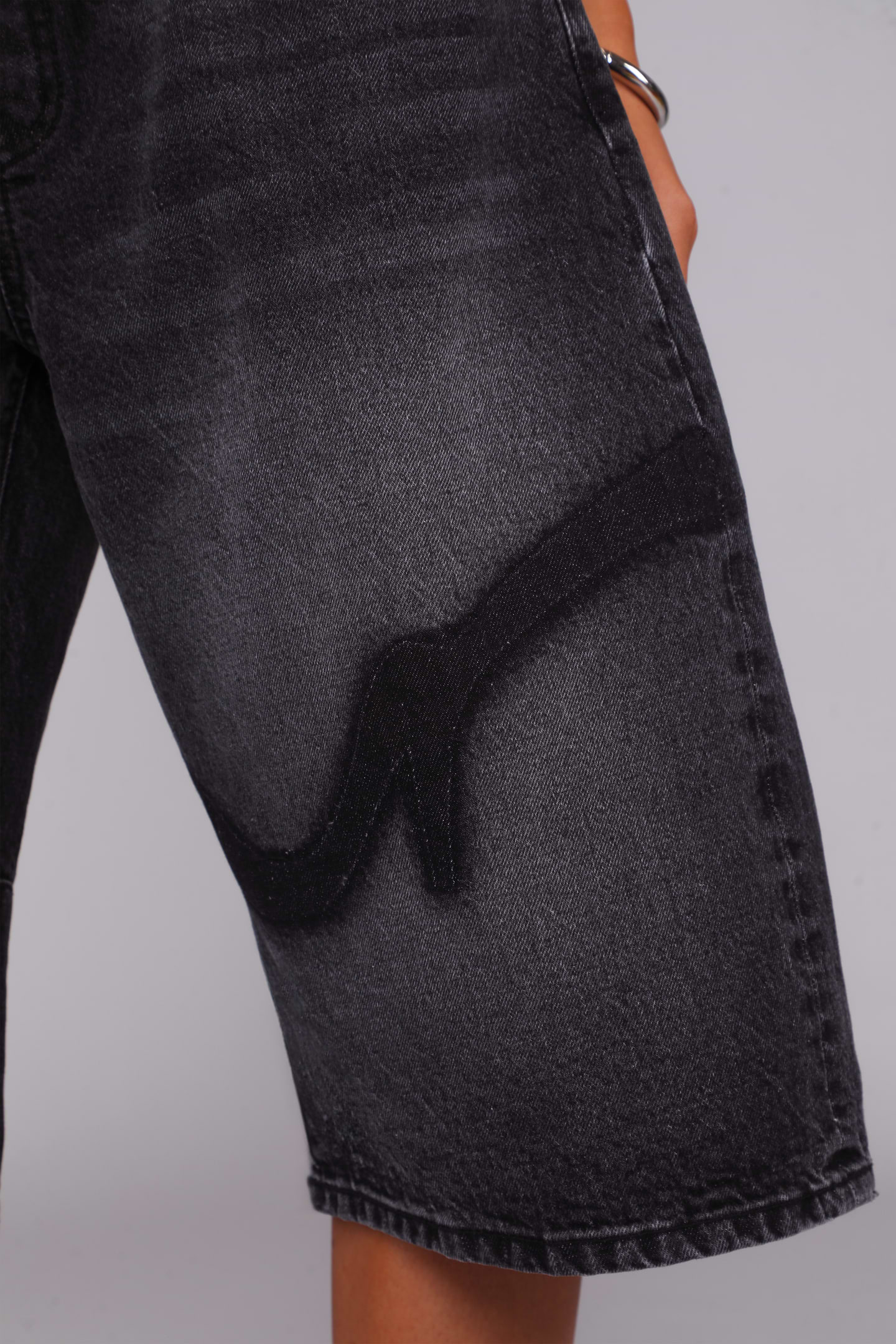 VICE JORT / VINTAGE BLACK