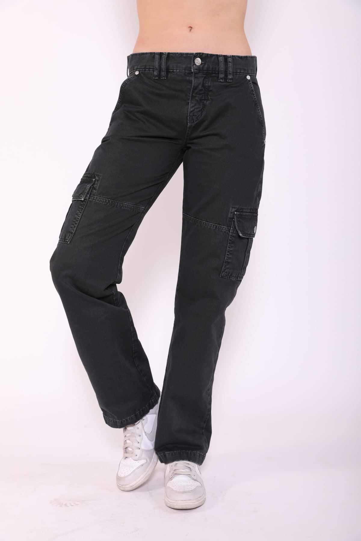 The Highland Cargo / Charcoal