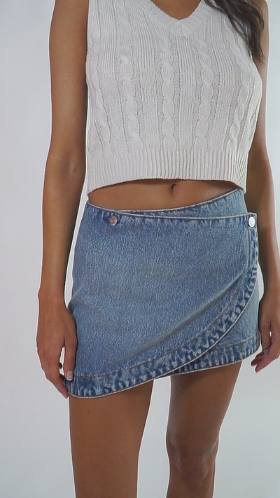 The Fairfax Skirt / Lily Wash