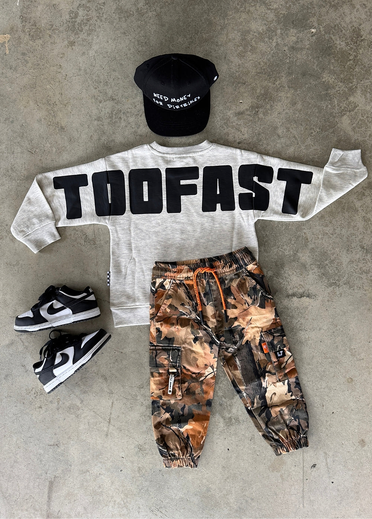 Too Fast Crewneck Heather Grey