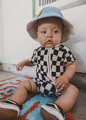 Checker Shorties Black