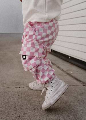 Pink Checker Cargos