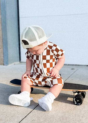 Checker Shorties Brown