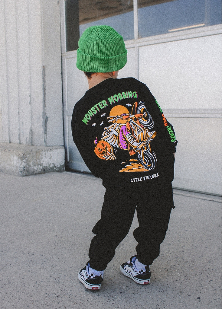 Monster Mobbing Long Sleeve
