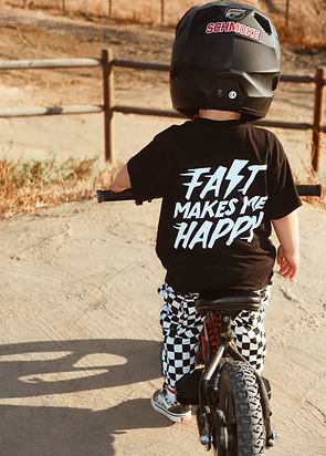 Fast Makes Me Happy T-Shirt Black