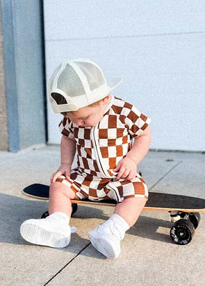 Checker Shorties Brown