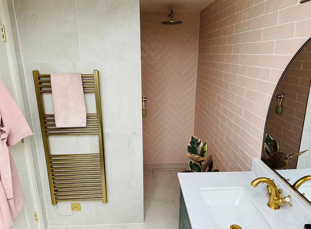 Bathroom with final decoration in the form of tiles from Hyperion Tiles