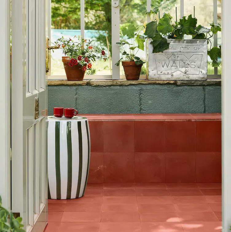 Our Square tiles come in 29 different shades with a matt finish stocked by Hyperion Tiles