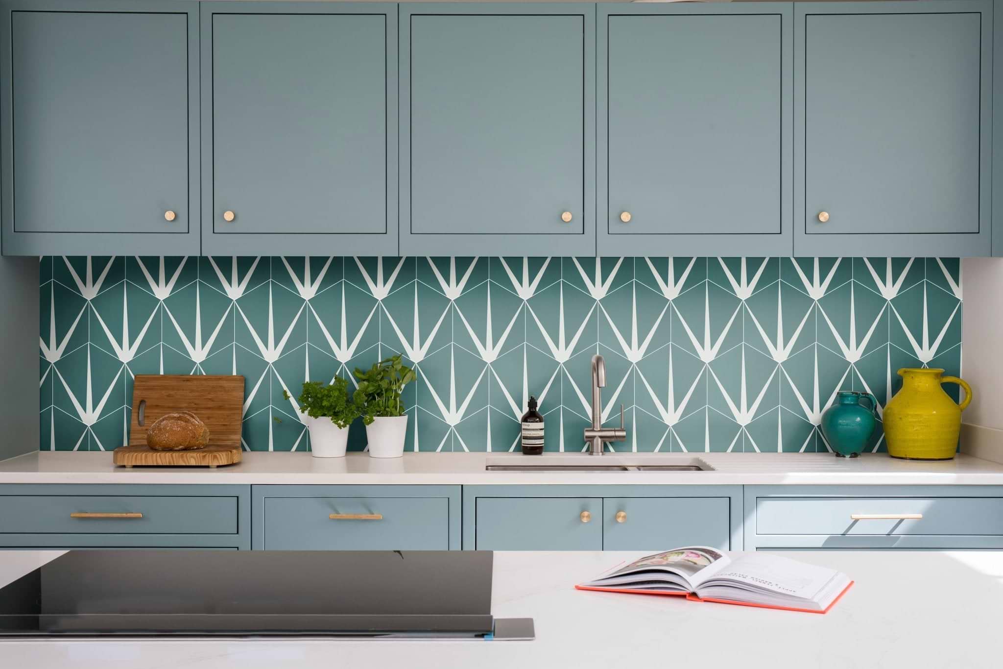 Kitchen backsplash ideas: how to choose form & functionality - Hyperion Tiles