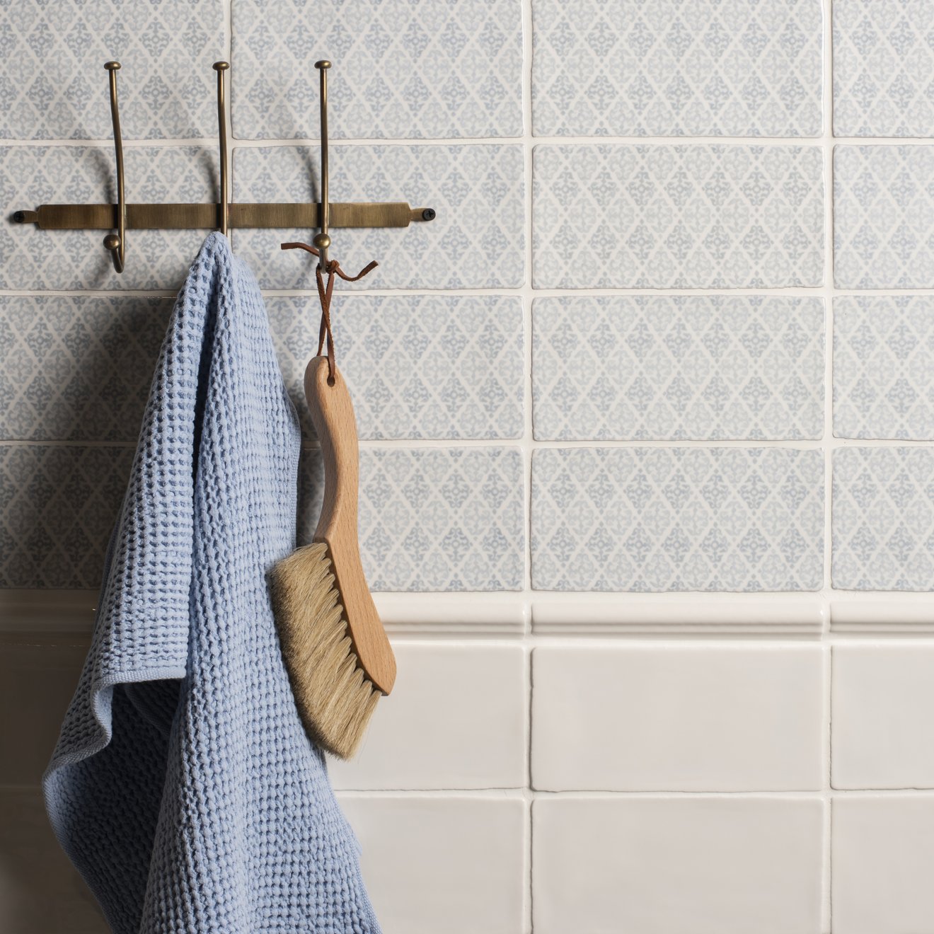 Fabrique Coraline French Blue - Hyperion Tiles