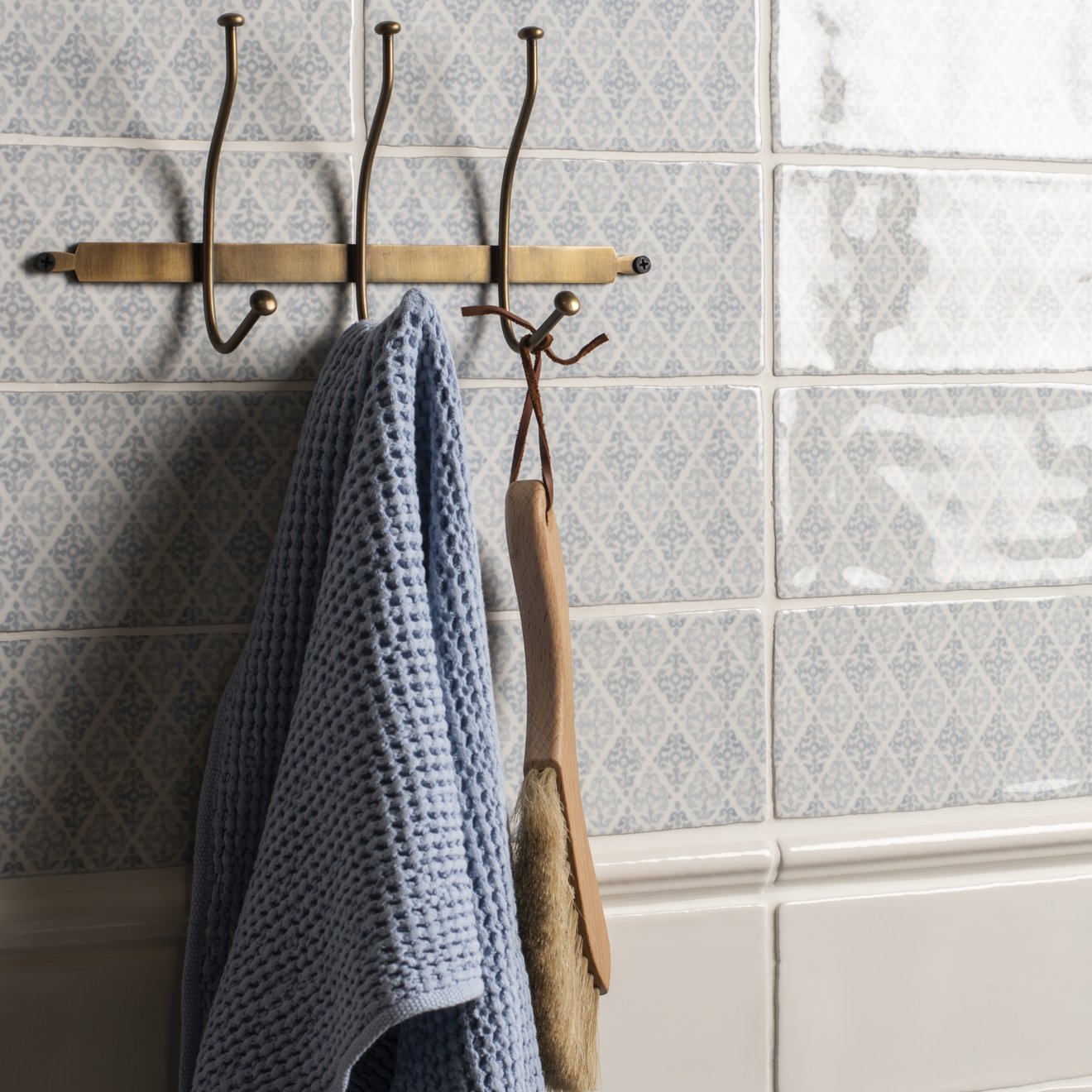 Fabrique Coraline French Blue - Hyperion Tiles