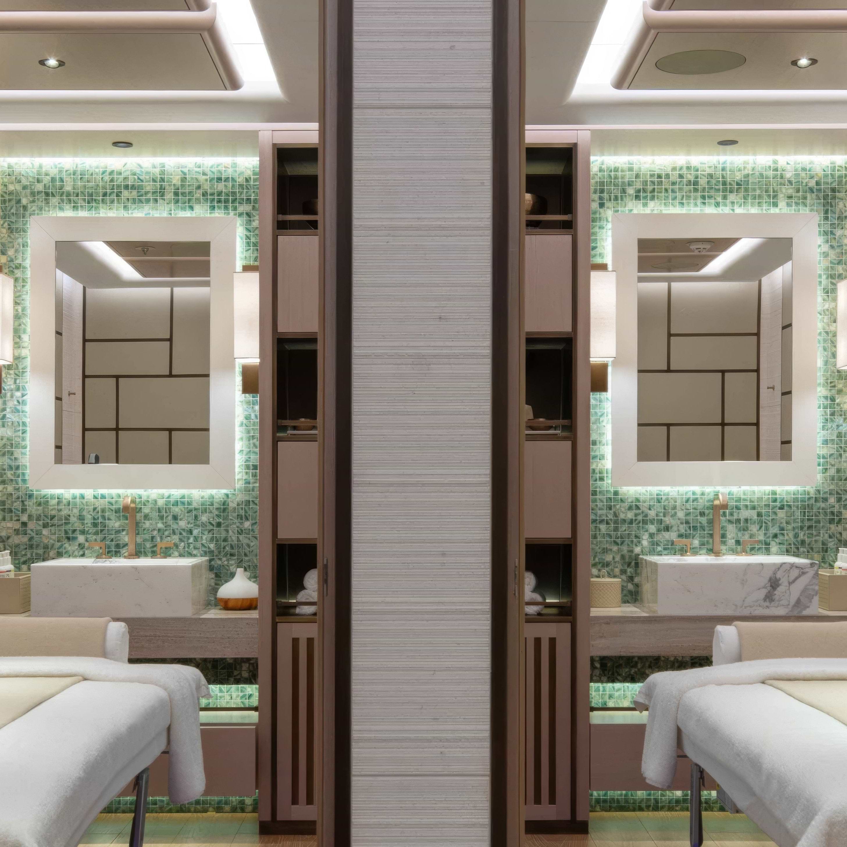 Jade 25mm Square By Hyperion Tiles