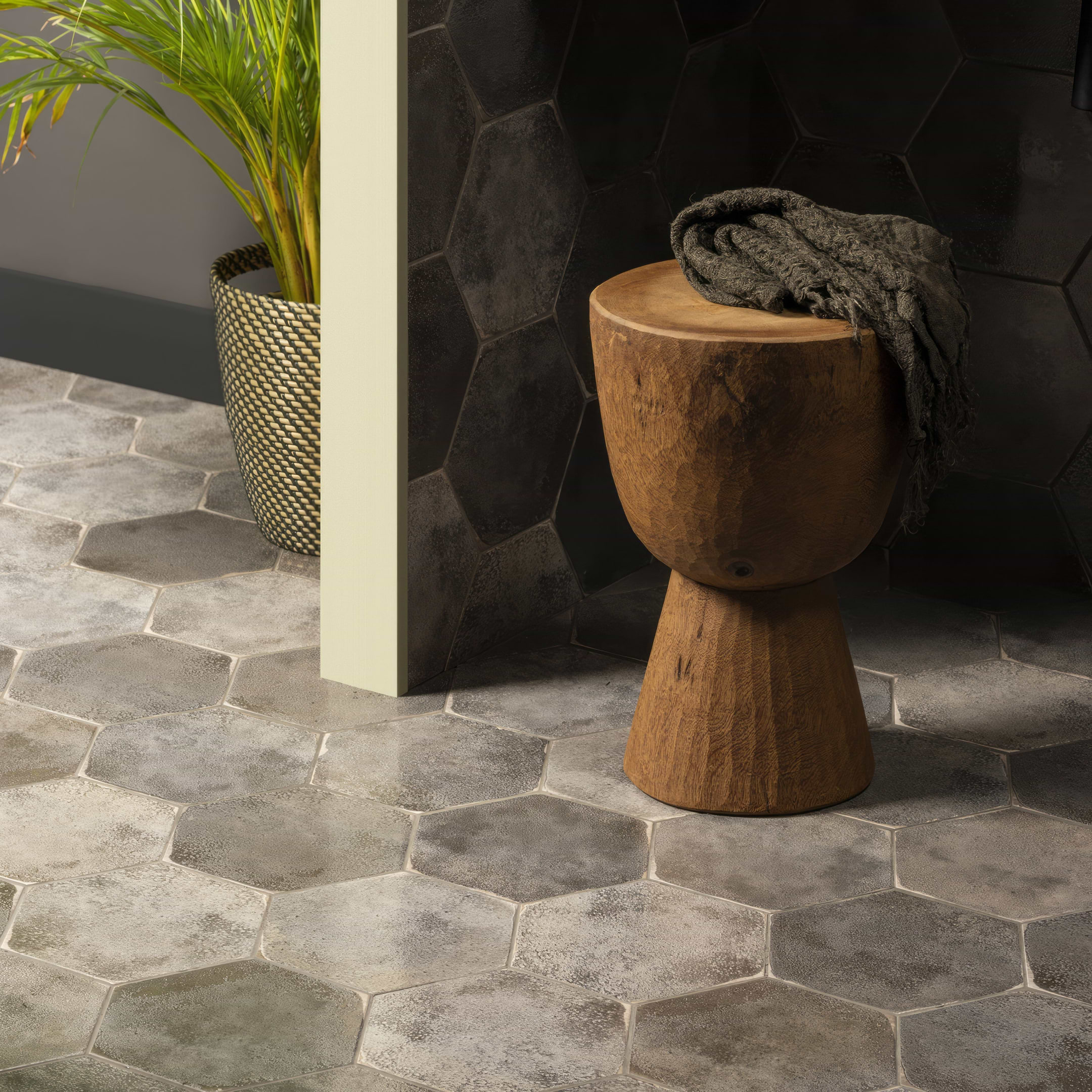 Oken Hexagon Anthracite - Hyperion Tiles