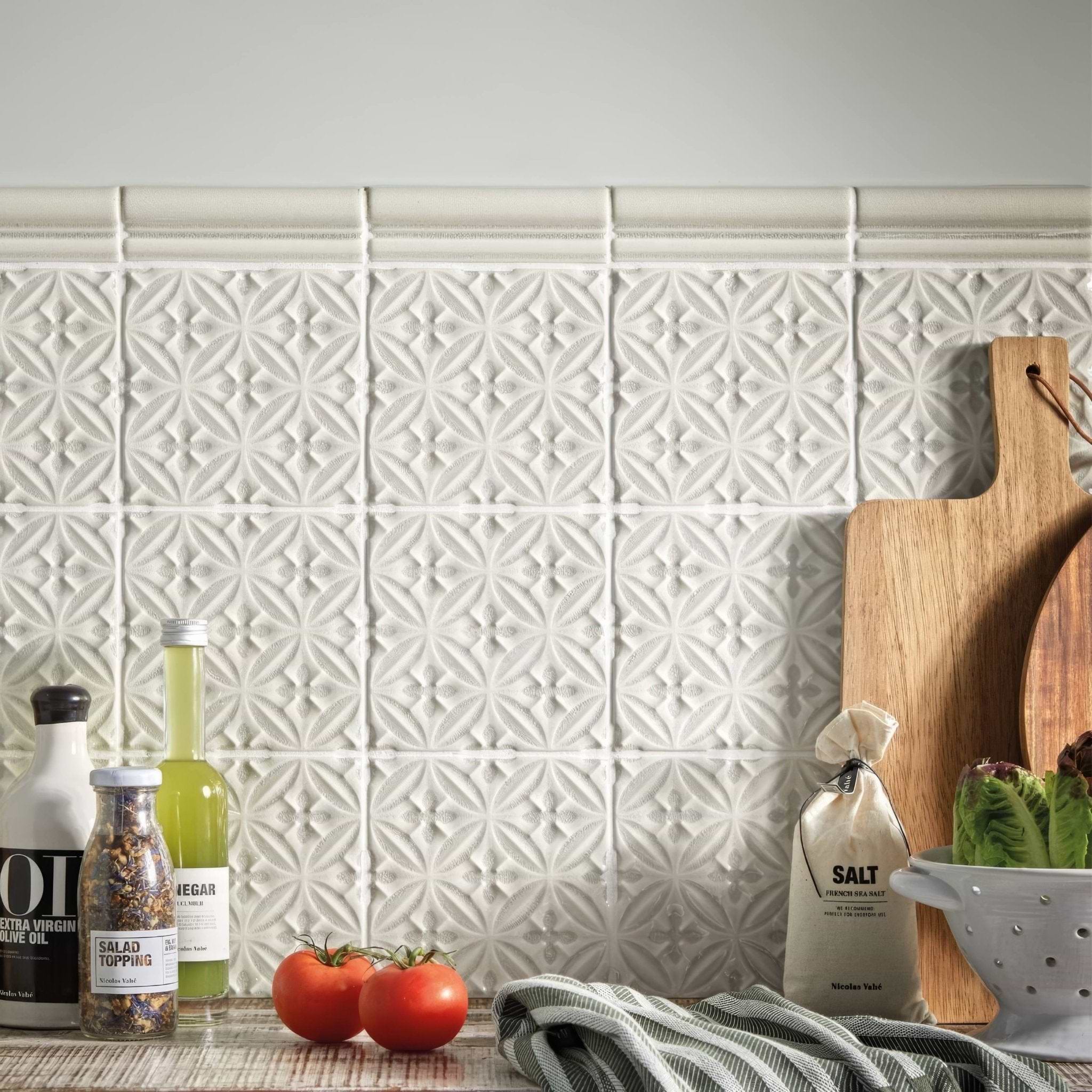 Alhambra White Decor 15 x 15cm - Hyperion Tiles
