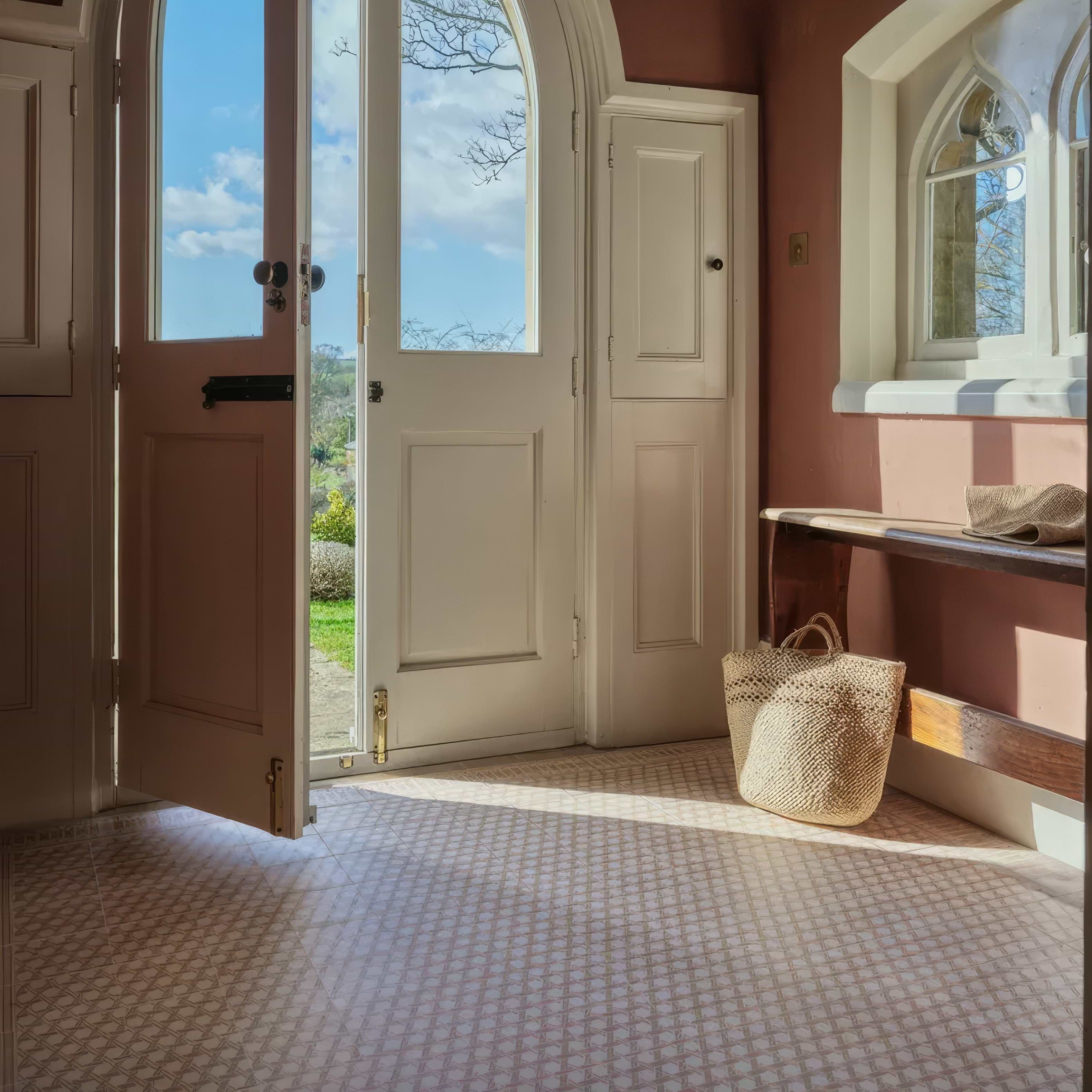 Adventuras Ziggy Border Terracotta Porcelain | Hyperion Tiles