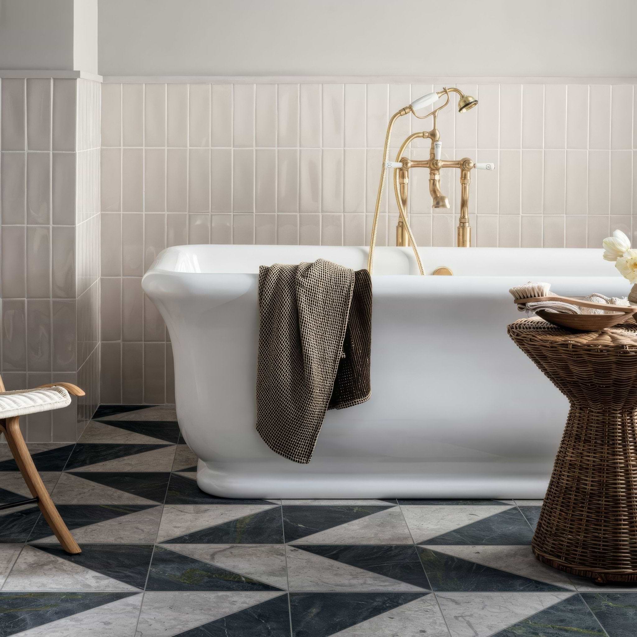Blends Grigio Triangle - Hyperion Tiles