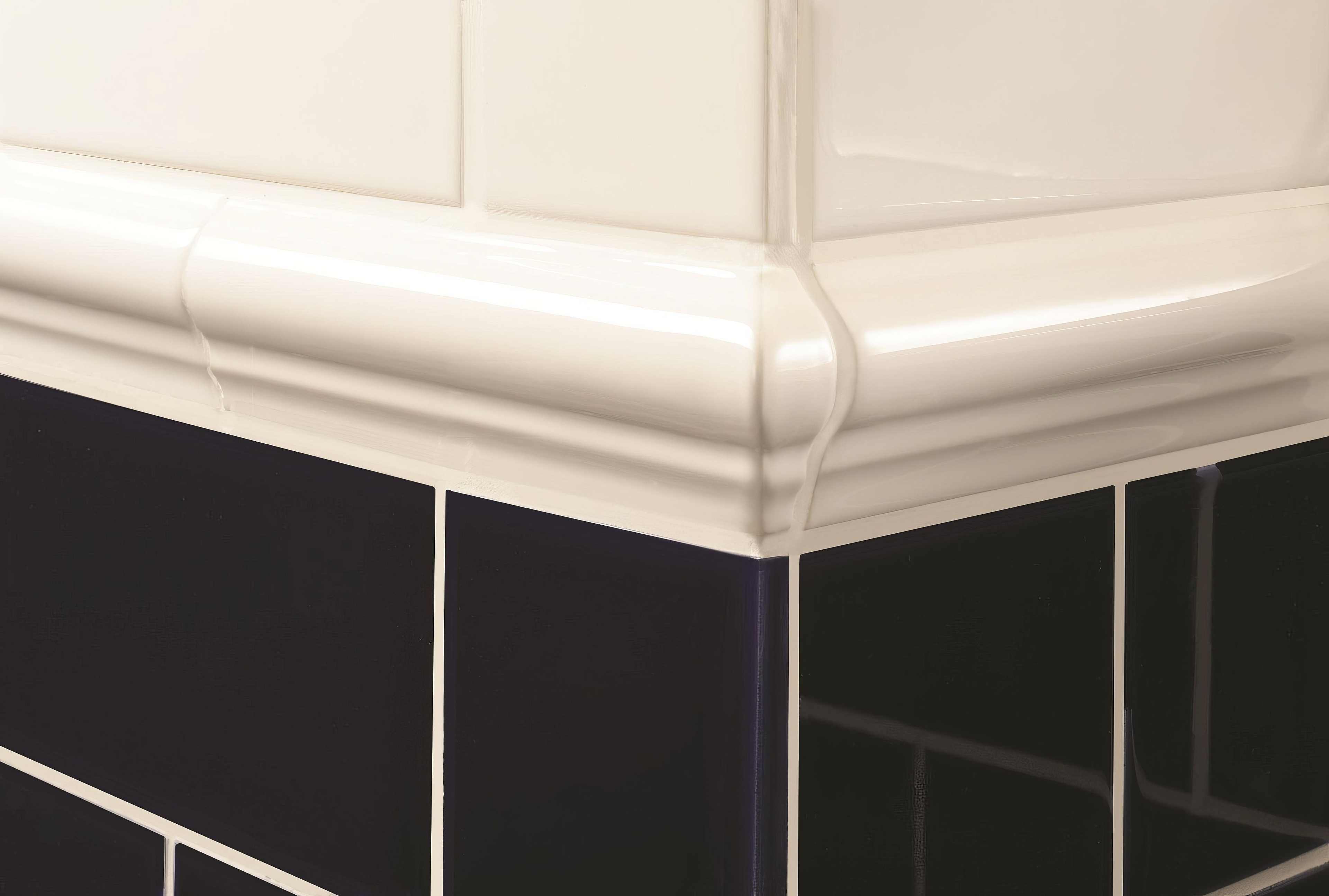Brilliant White Albert Left External Corner - Hyperion Tiles