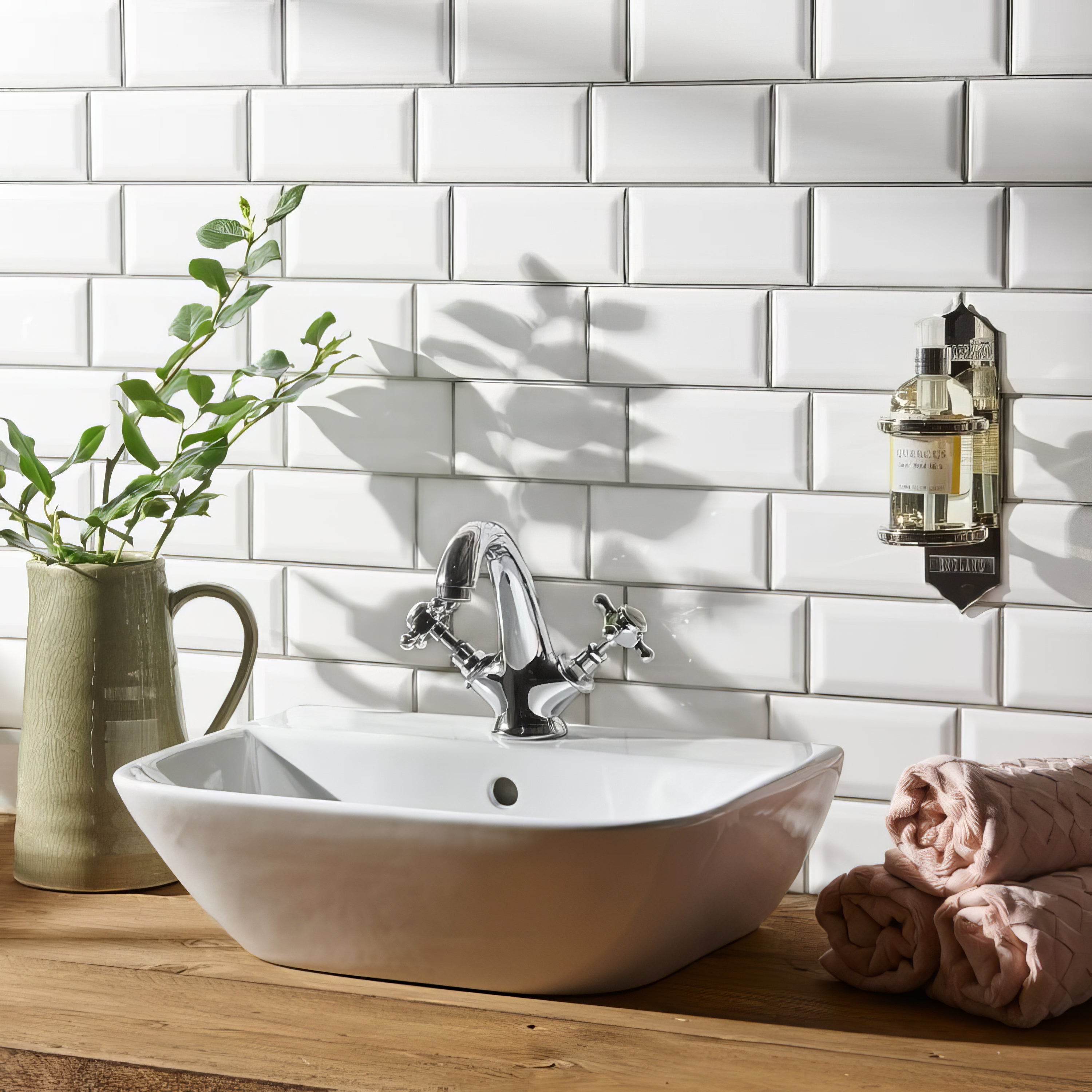 Brilliant White Metro Bevelled Tile - Hyperion Tiles