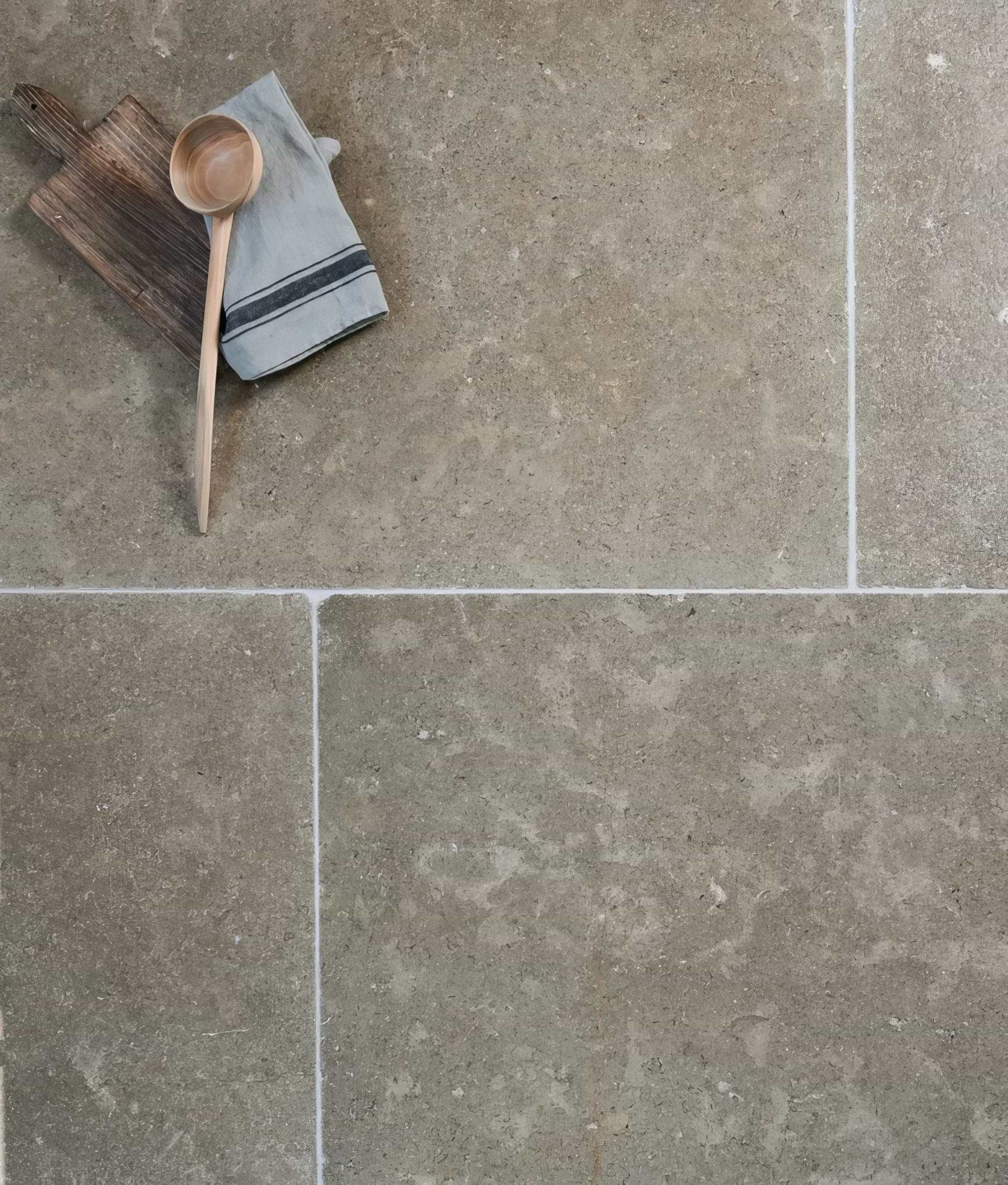 Corfe Limestone Tumbled & Etched Finish - Hyperion Tiles