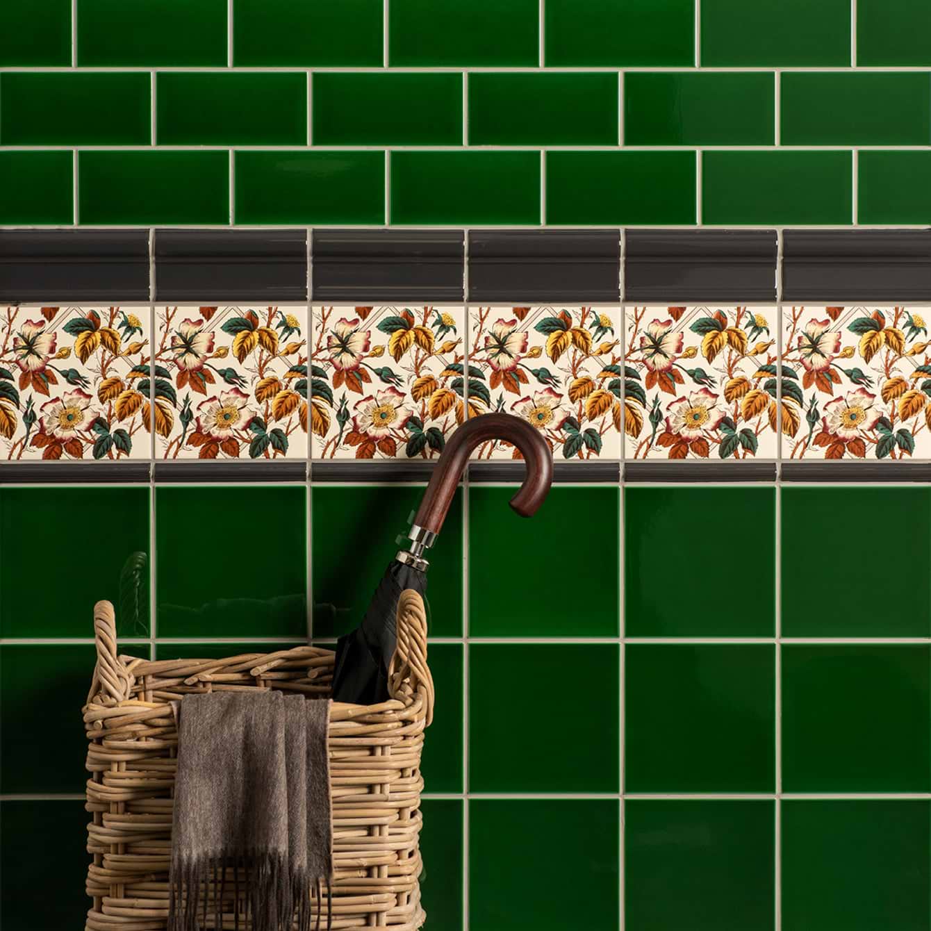 Victorian Green Half Tile