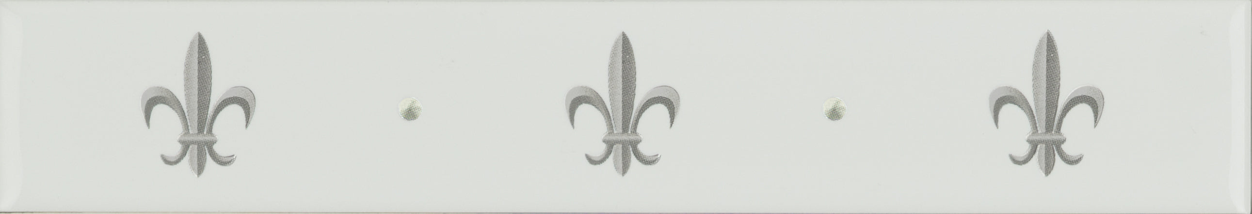 Fleur de Lis Border Platinum on Brilliant White