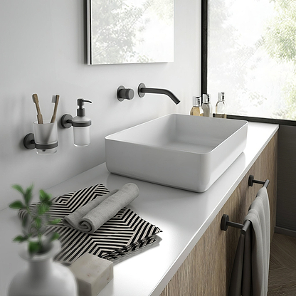 Eros Towel Rail 60cm – Black - Hyperion Tiles