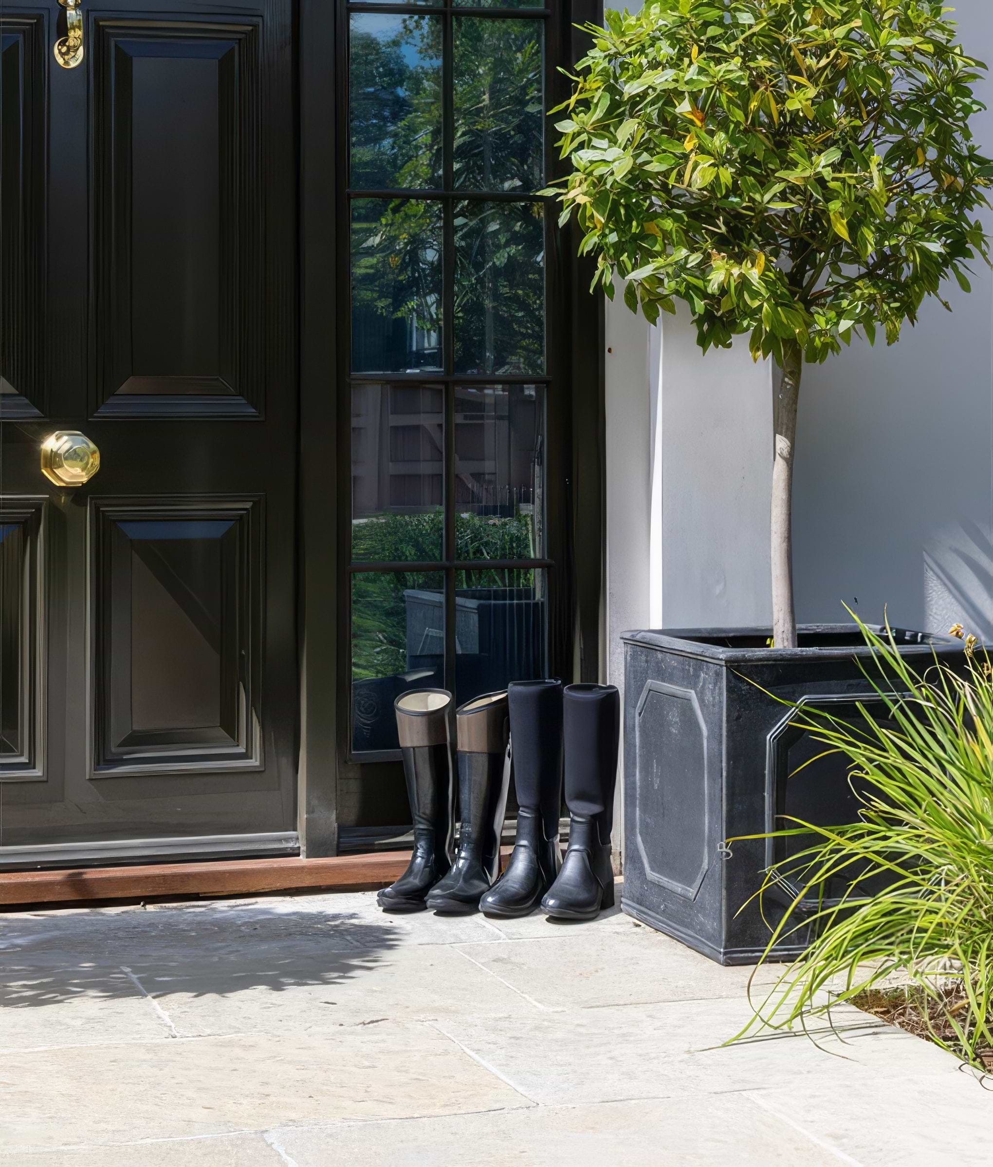 Trusloe Limestone Paving Seasoned Finish By Hyperion Tiles