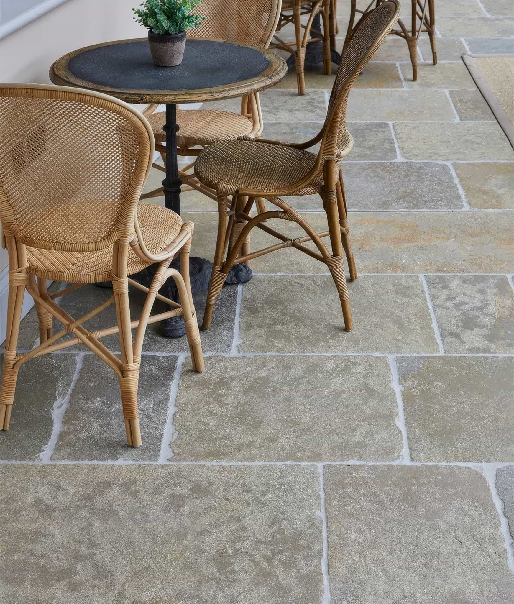 Farley Limestone Seasoned Finish - Hyperion Tiles