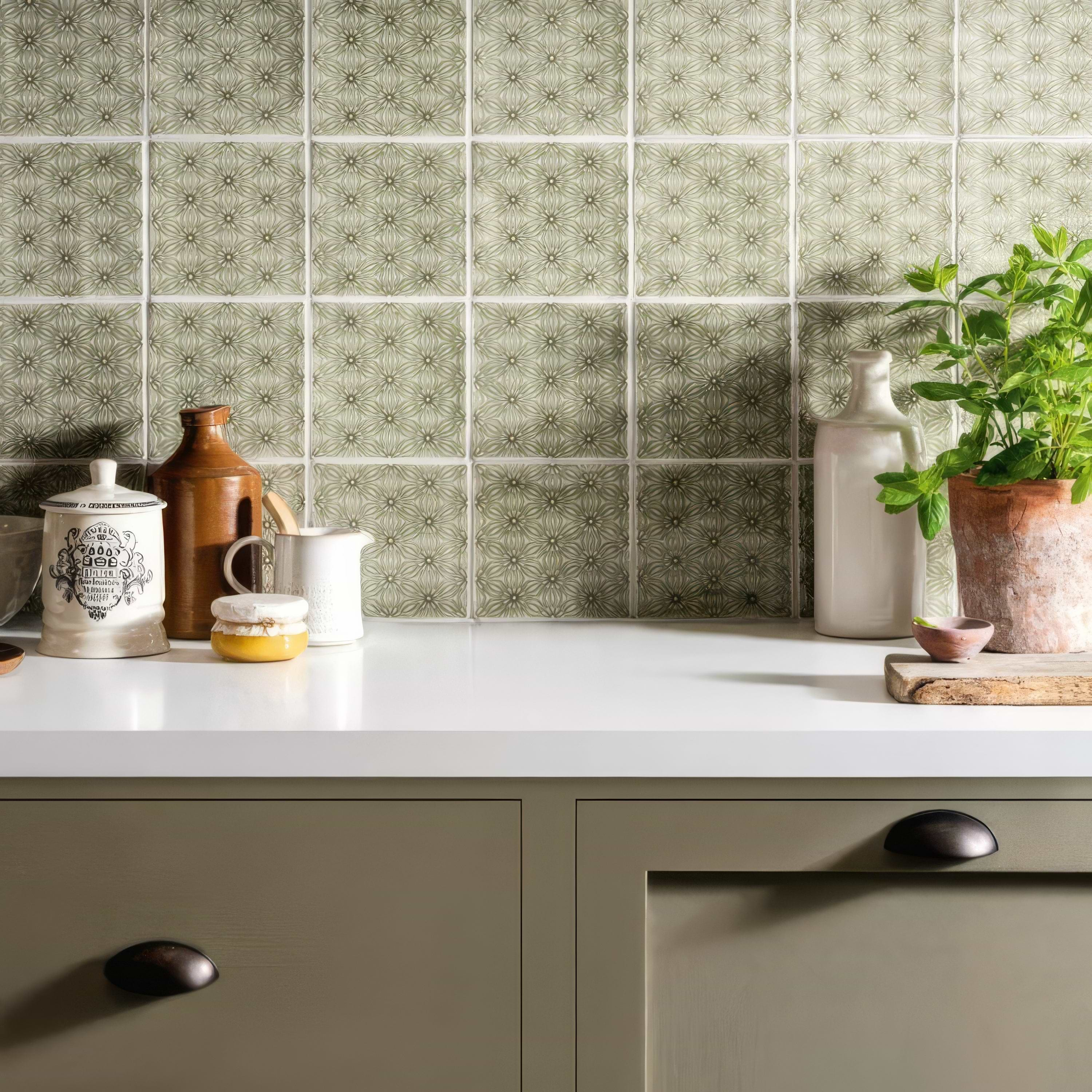 Manoir Fleur Pumice | Hyperion Tiles