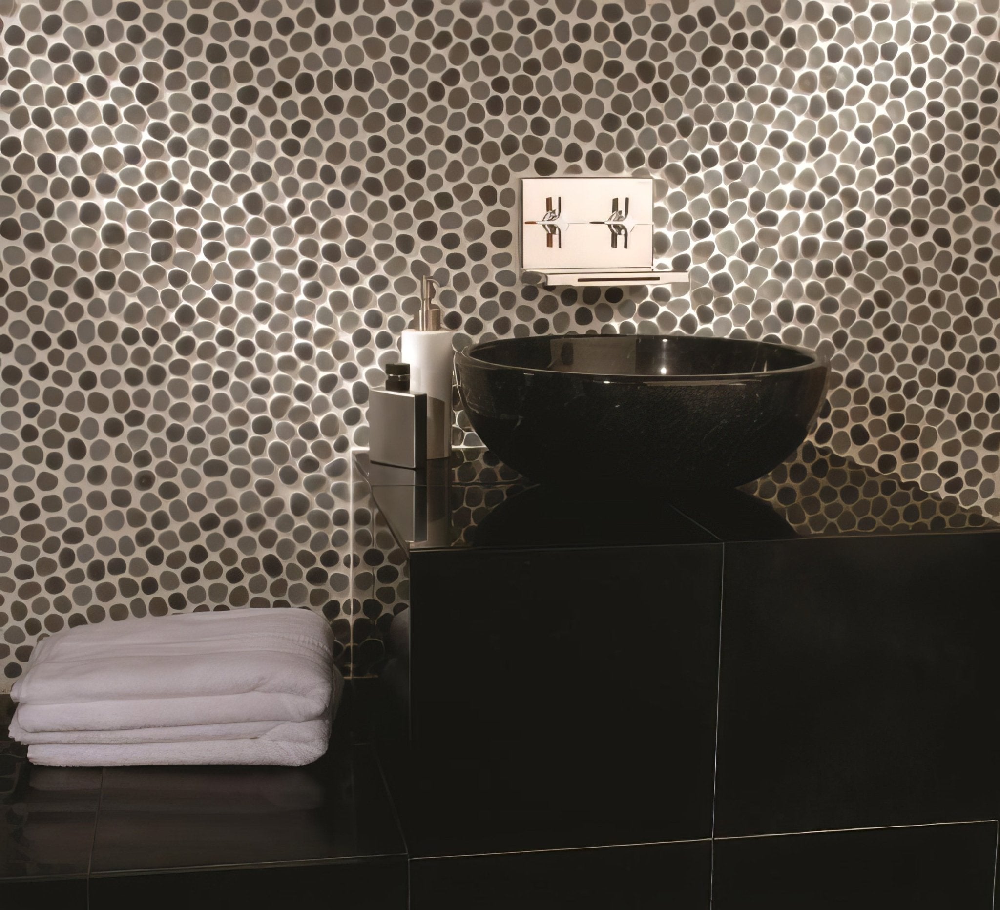 Flores Pebble Mosaic - Hyperion Tiles