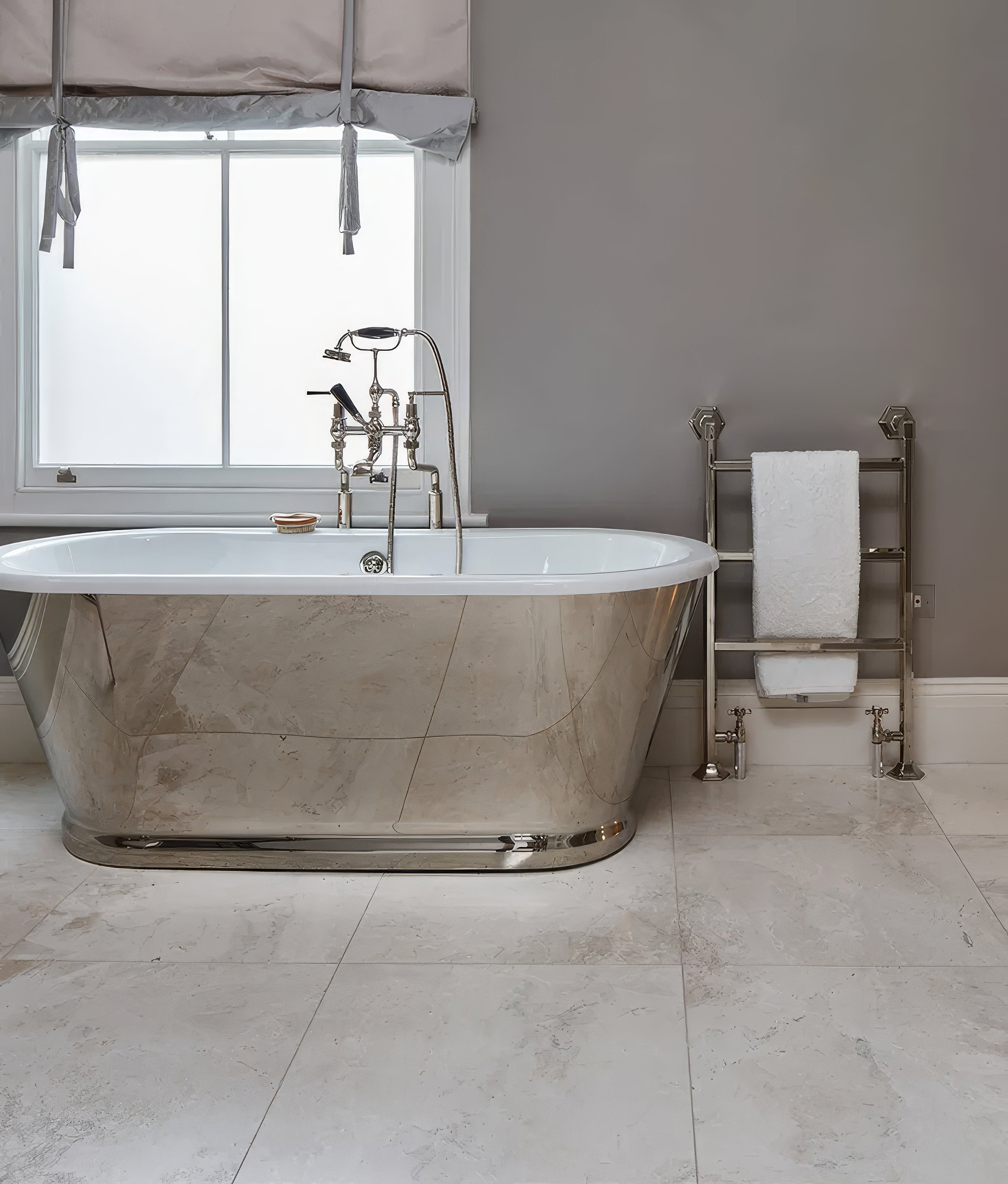 Folio Marble Honed Finish 61 x 61cm By Hyperion Tiles
