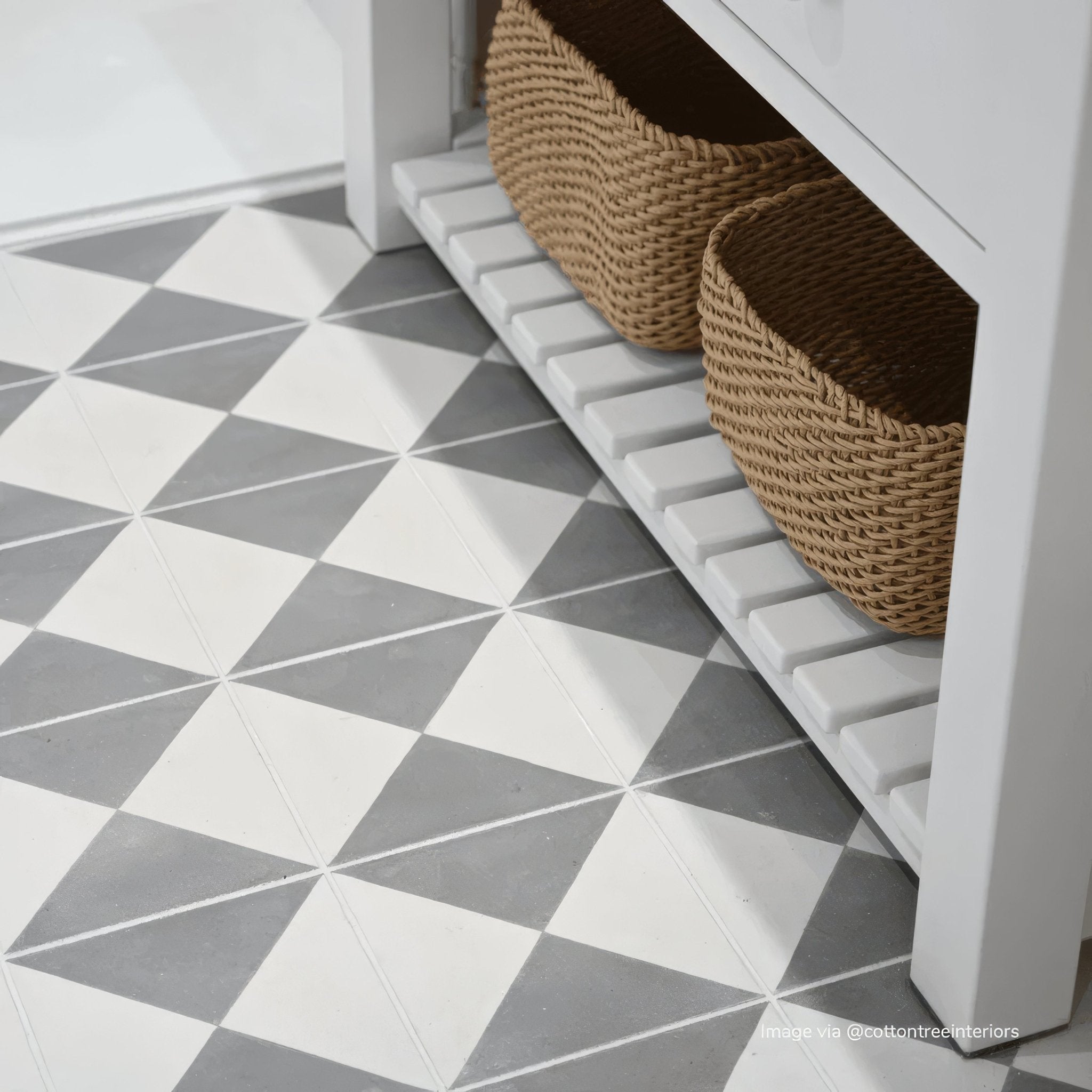 Grey Churriana Tile - Hyperion Tiles