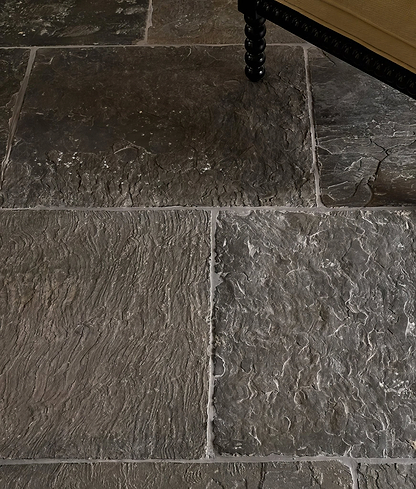 Highclere Sandstone Weathered Finish - Hyperion Tiles