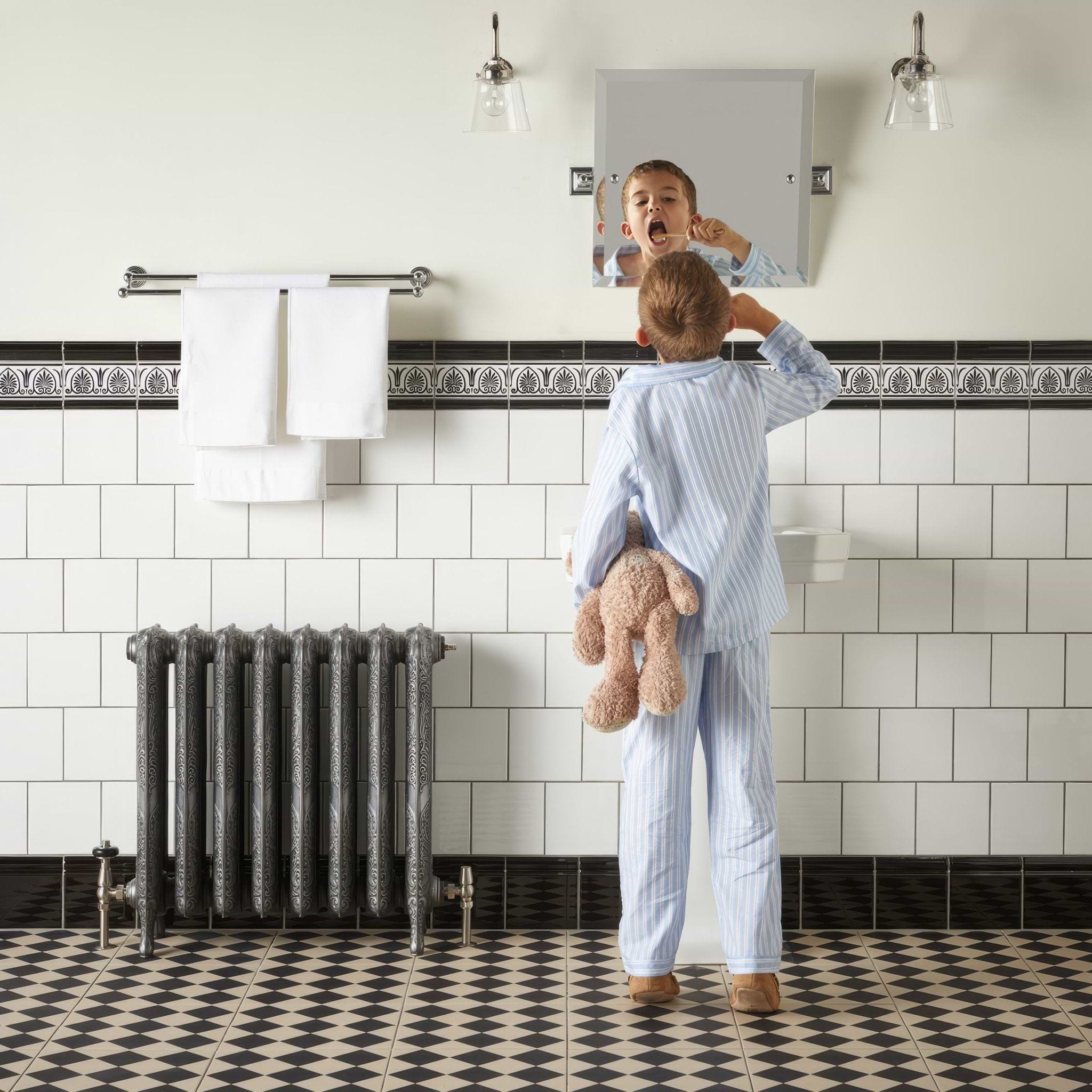 Jet Black Albert Moulding - Hyperion Tiles