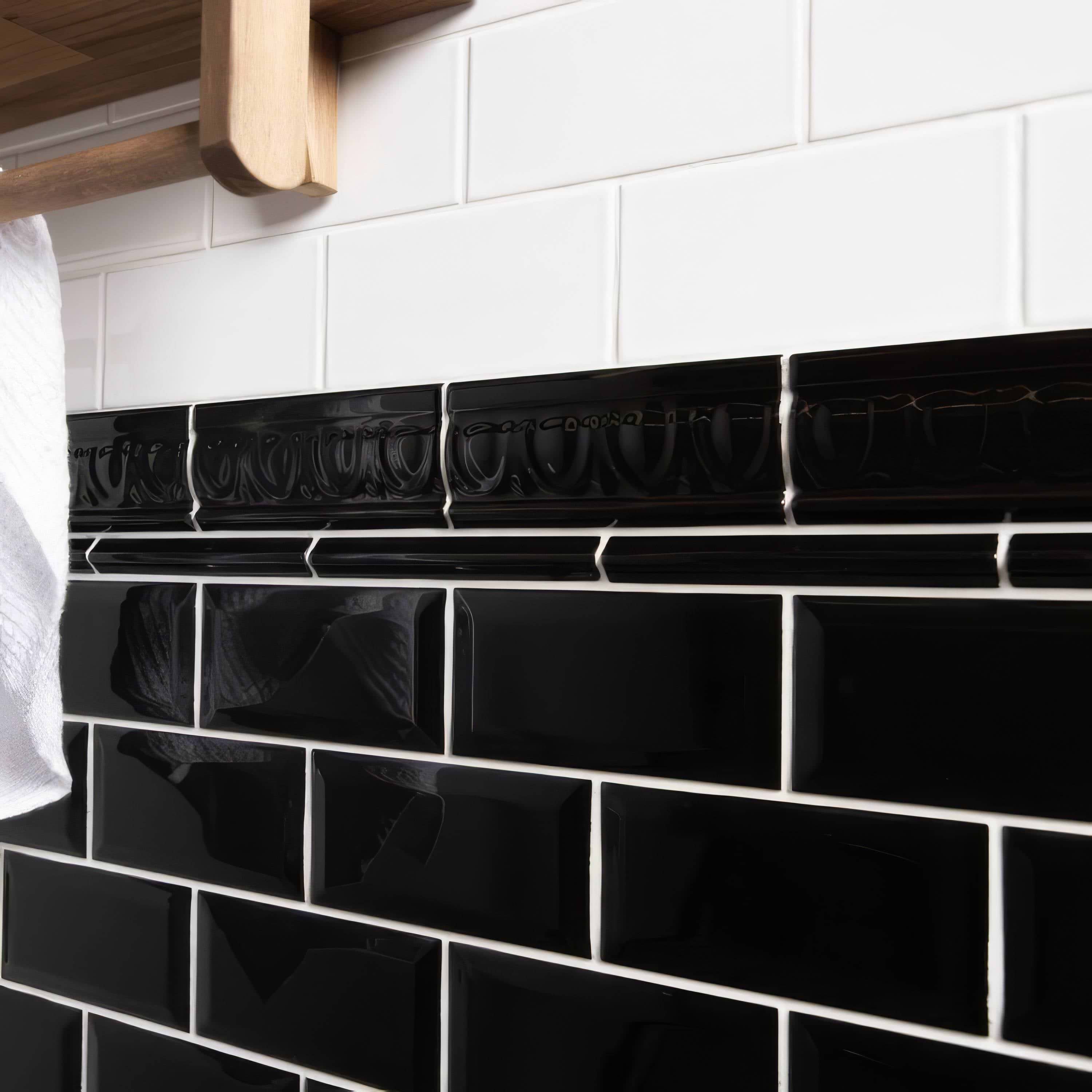 Jet Black Egg & Dart Moulding - Hyperion Tiles