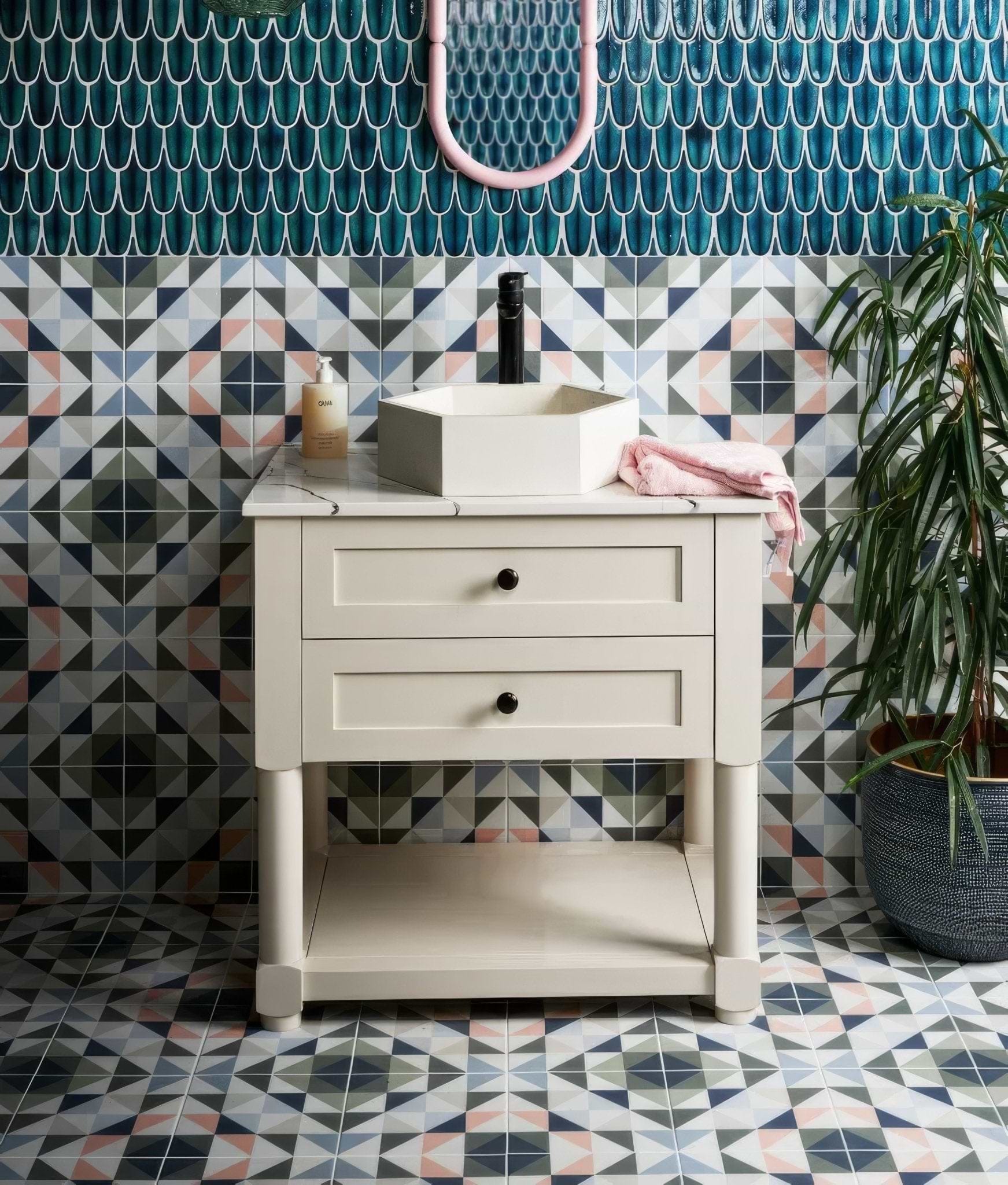 Kaleidoscope Porcelain Skipper - Hyperion Tiles
