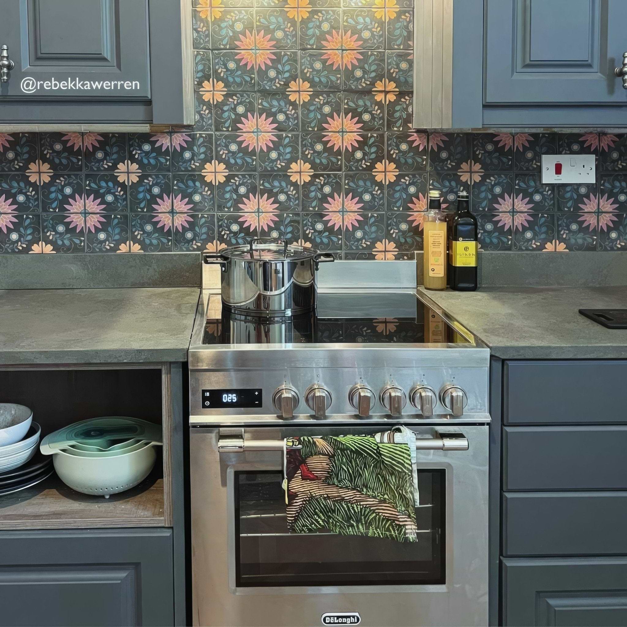 Kelmscott Blackwell - Hyperion Tiles