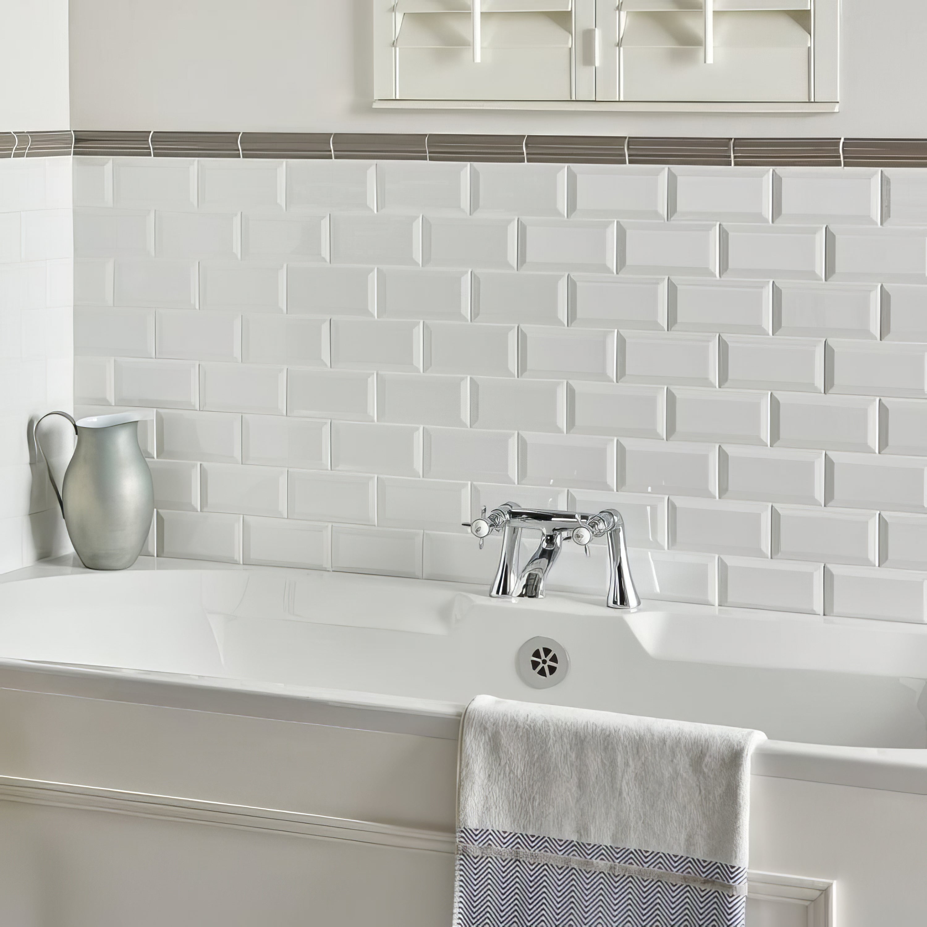 Brilliant White Metro Bevelled Tile - Hyperion Tiles