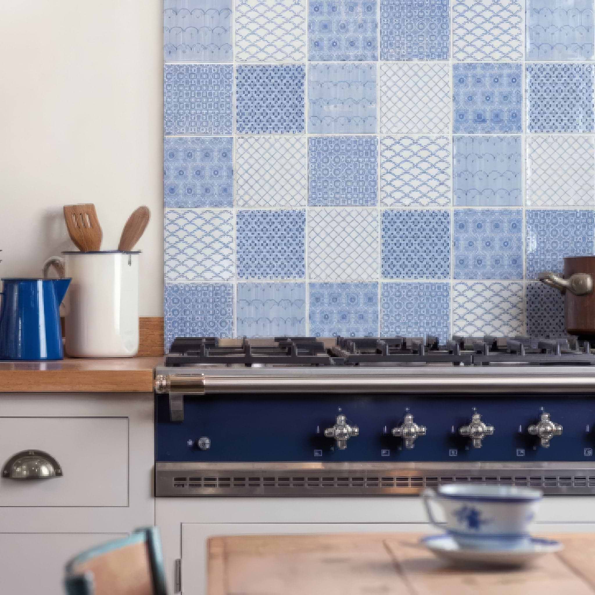 Manoir Nuage on Papyrus - Hyperion Tiles