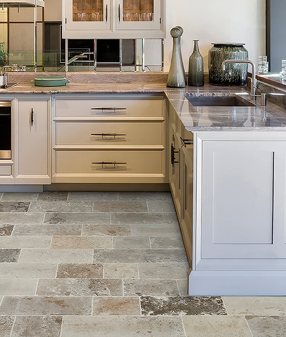 Medieval Bourgogne Limestone Cobbles Weathered Finish - Hyperion Tiles