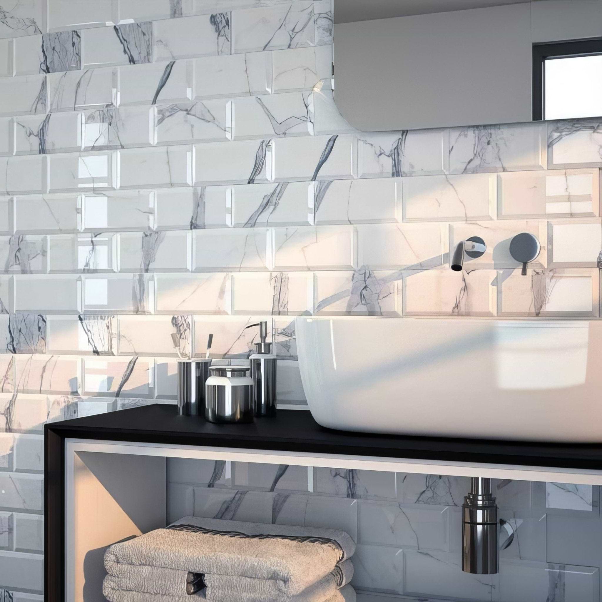 Metro Calacatta Gris Ceramic Gloss - Hyperion Tiles